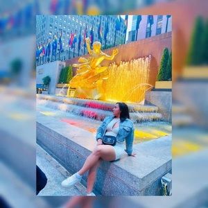 Meet your Posher, Carol